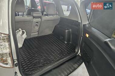 Внедорожник / Кроссовер Toyota RAV4 EV 2014 в 