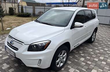 Позашляховик / Кросовер Toyota RAV4 EV 2013 в Броварах