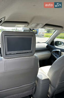 Внедорожник / Кроссовер Toyota RAV4 EV 2013 в 