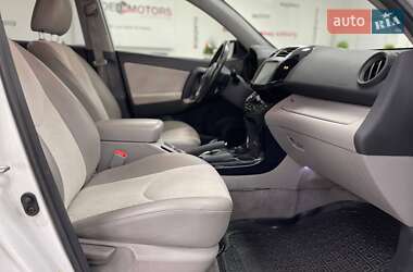 Внедорожник / Кроссовер Toyota RAV4 EV 2013 в 
