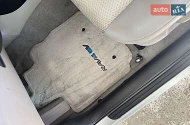 Внедорожник / Кроссовер Toyota RAV4 EV 2013 в 