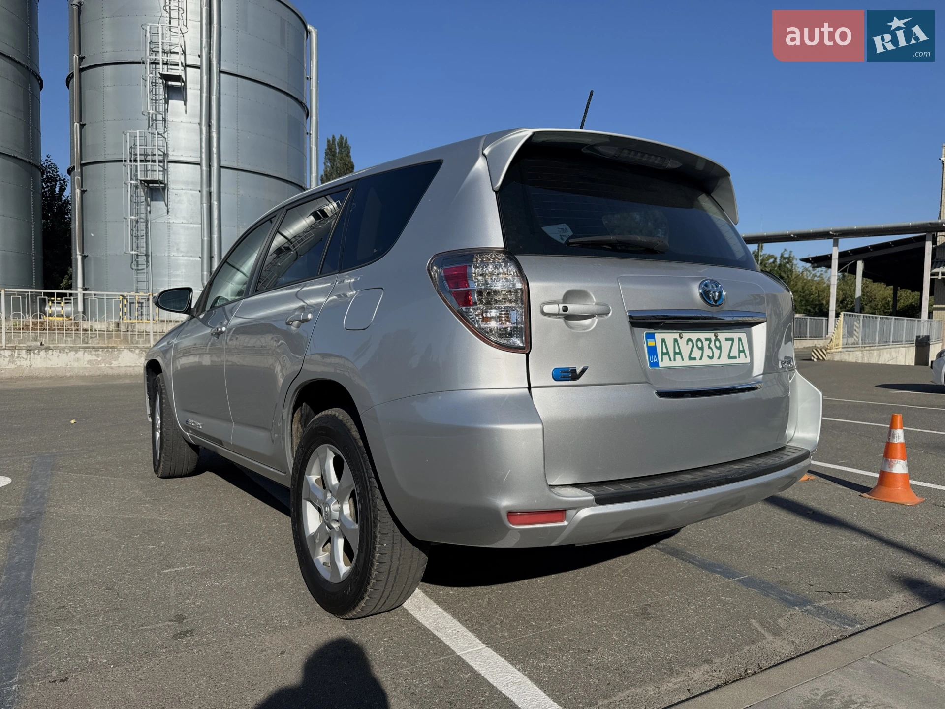 2013 Toyota RAV 4 - мініатюра 6