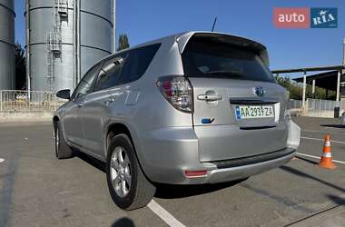 Внедорожник / Кроссовер Toyota RAV4 EV 2013 в 
