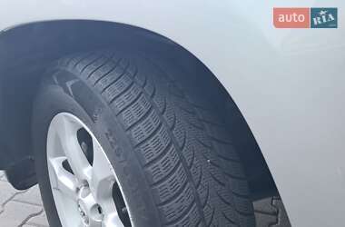 Внедорожник / Кроссовер Toyota RAV4 EV 2014 в 