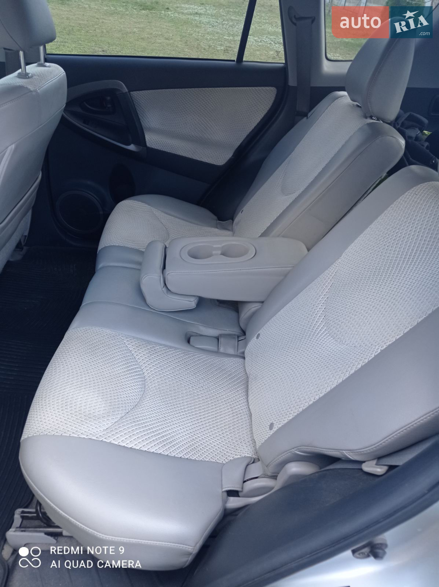 2013 Toyota RAV 4 - мініатюра 14