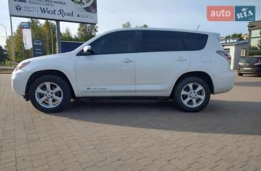 Внедорожник / Кроссовер Toyota RAV4 EV 2012 в 