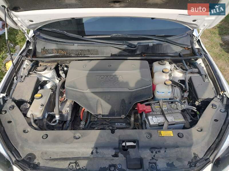 Позашляховик / Кросовер Toyota RAV4 EV 2012 в Ковелі