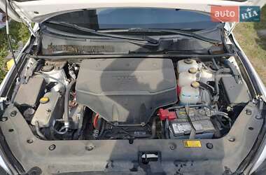 Внедорожник / Кроссовер Toyota RAV4 EV 2012 в 