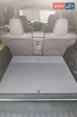 Внедорожник / Кроссовер Toyota RAV4 EV 2012 в 