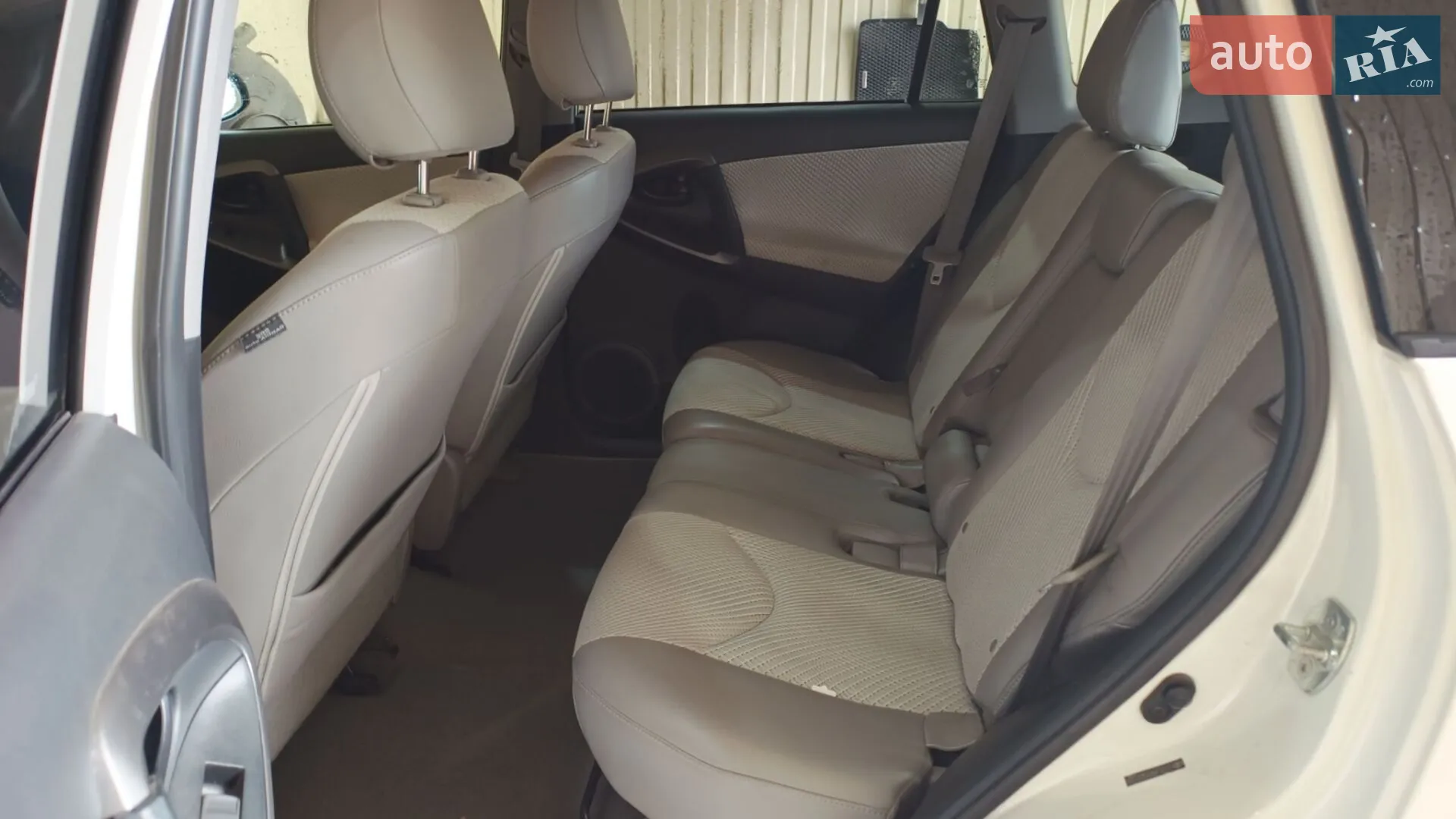 2012 Toyota RAV 4 - мініатюра 3