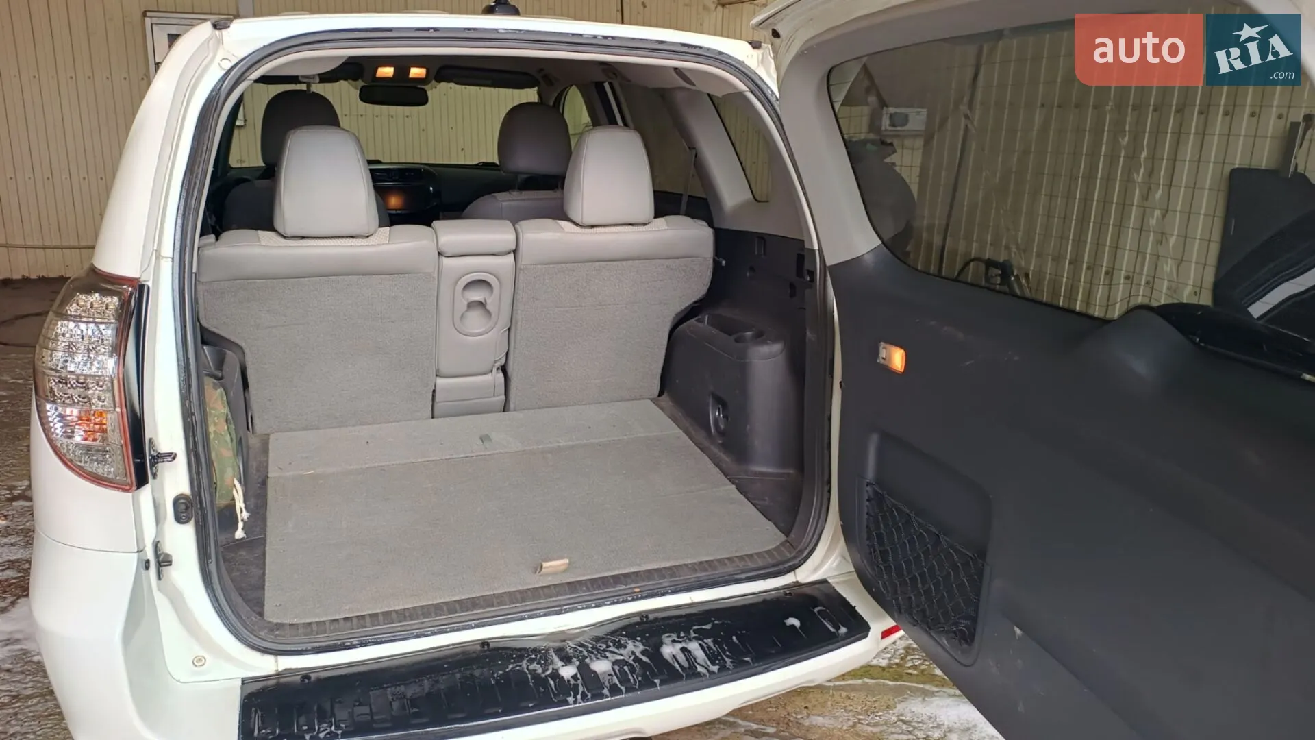 2012 Toyota RAV 4 - мініатюра 12