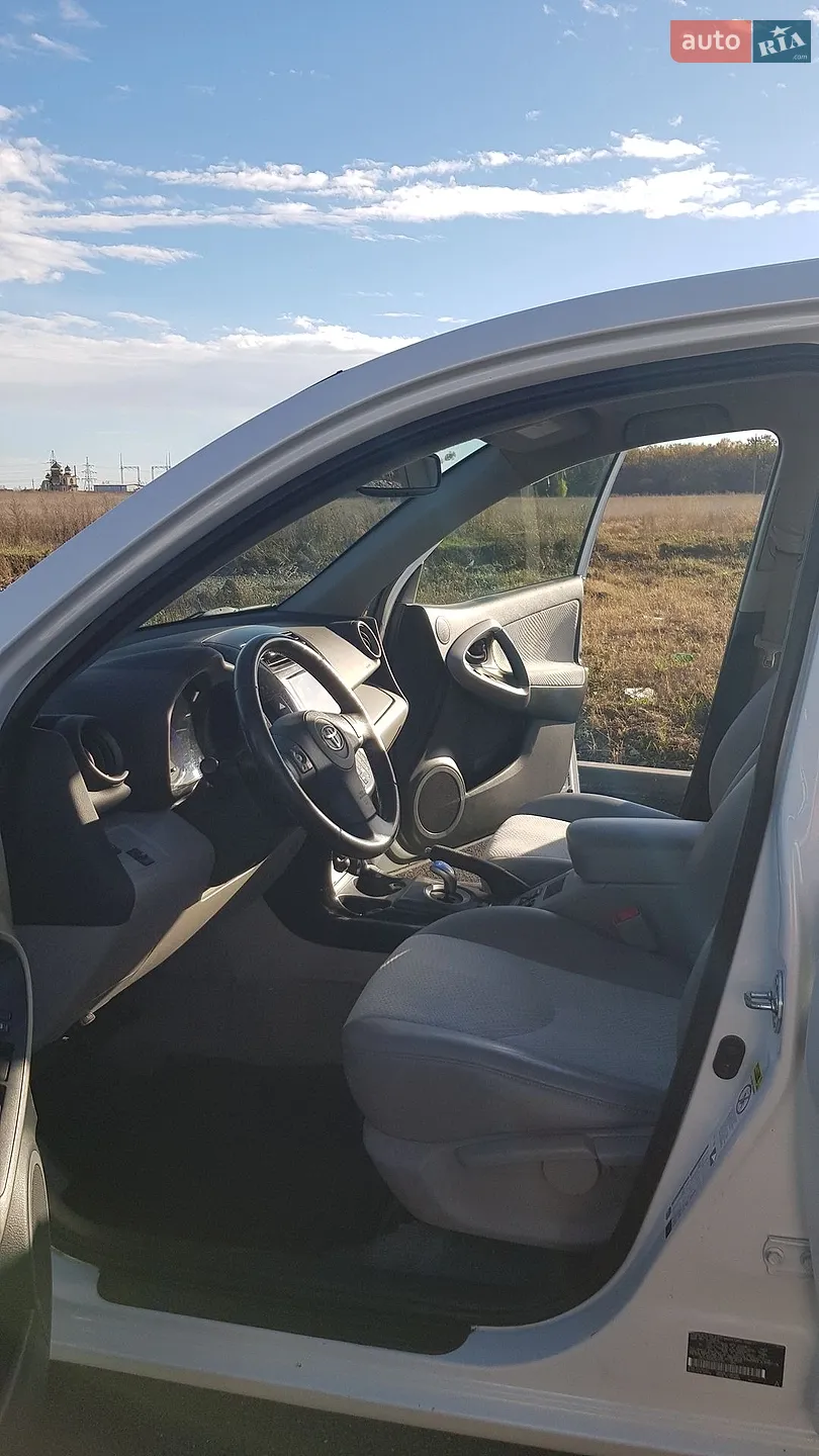 2014 Toyota RAV 4 - мініатюра 20