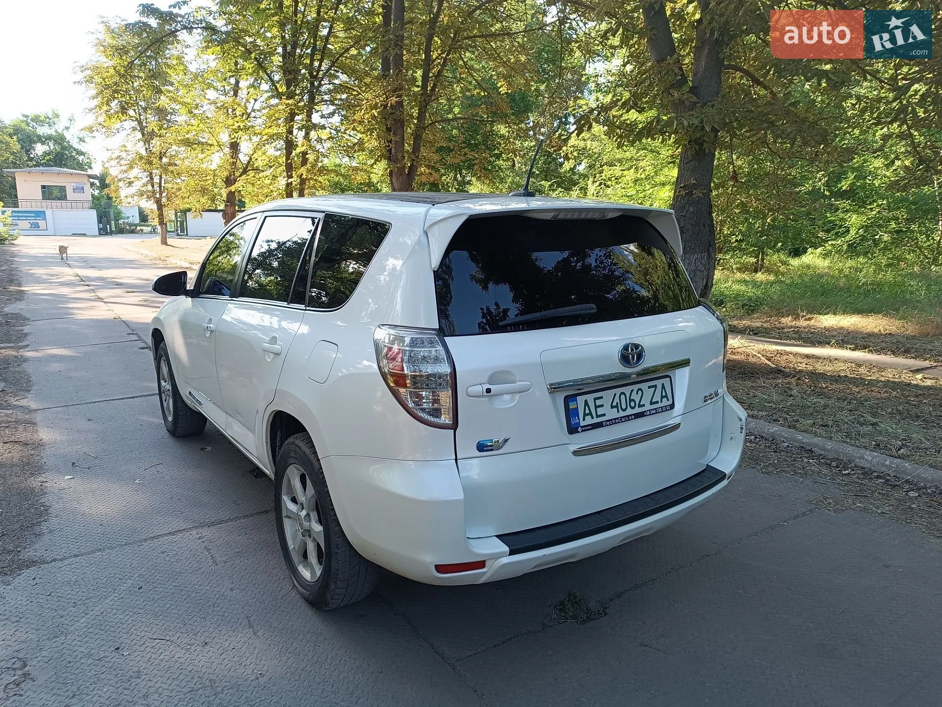 2014 Toyota RAV 4 - мініатюра 5