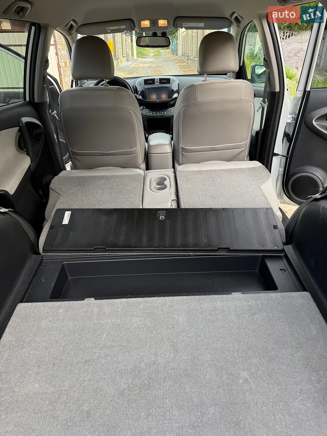 2014 Toyota RAV 4 - мініатюра 10