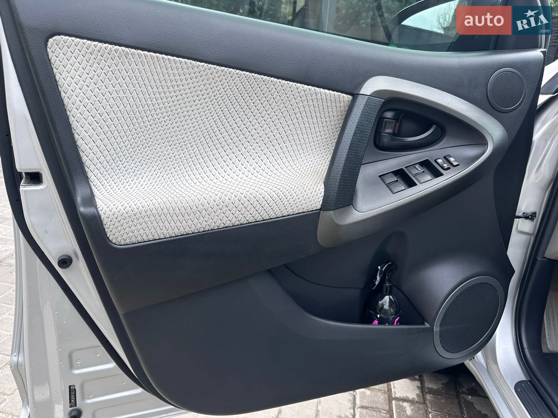 2014 Toyota RAV 4 - мініатюра 15