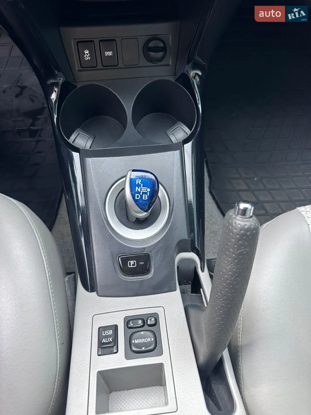 2014 Toyota RAV 4 - мініатюра 19