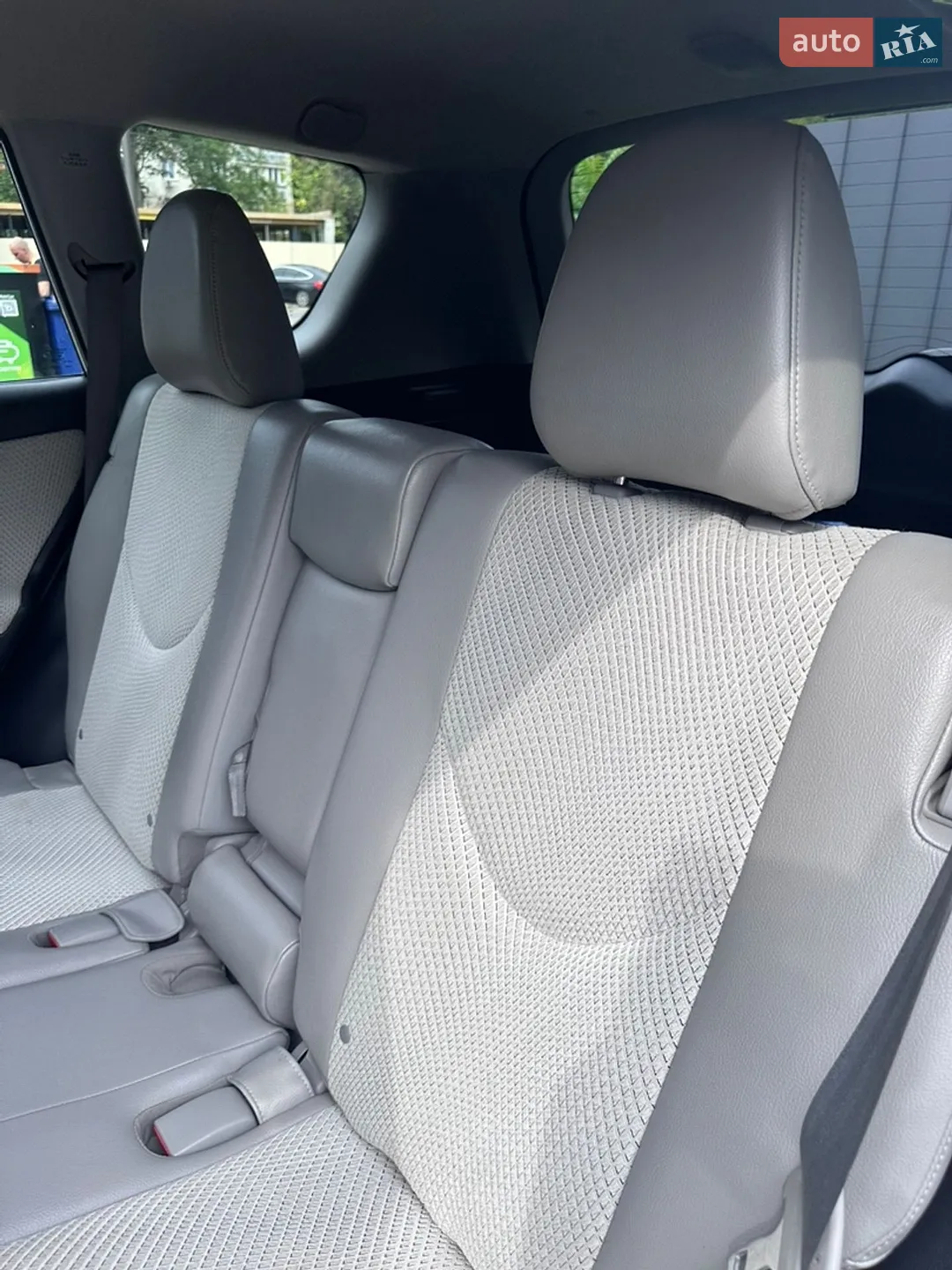 2014 Toyota RAV 4 - мініатюра 33