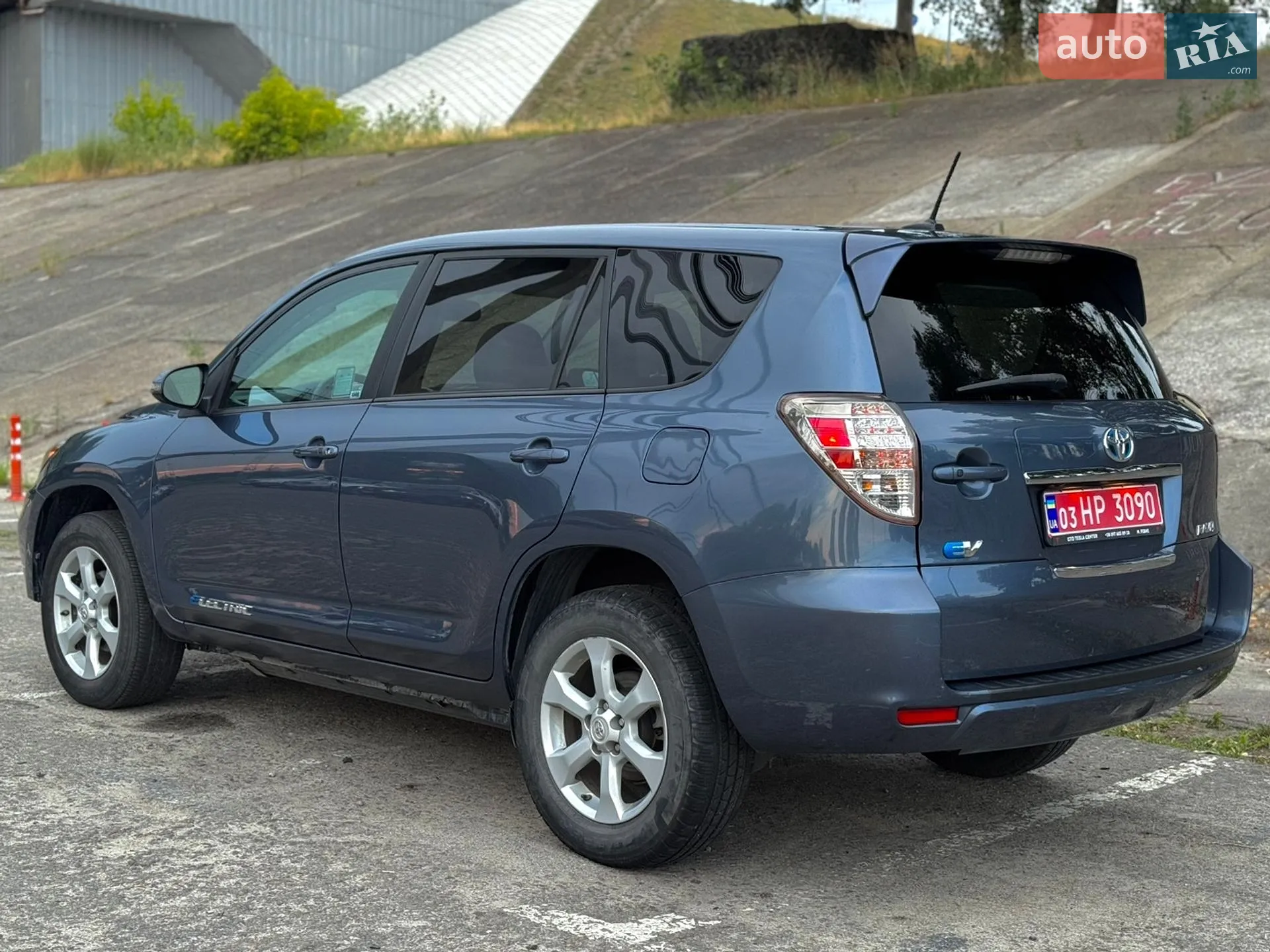 2014 Toyota RAV 4 - мініатюра 9