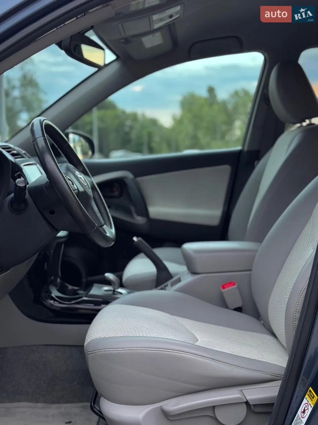 2014 Toyota RAV 4 - мініатюра 20