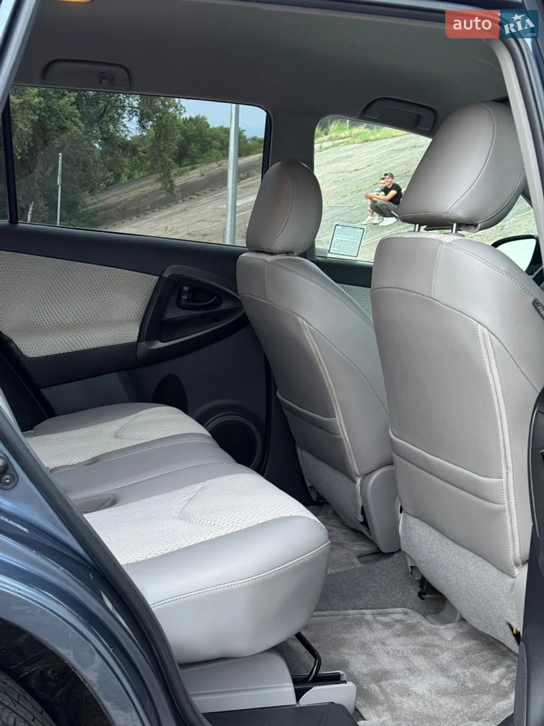 2014 Toyota RAV 4 - мініатюра 41