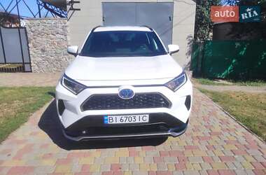 Внедорожник / Кроссовер Toyota RAV4 PHEV 2021 в 