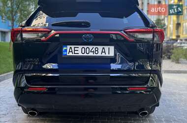 Внедорожник / Кроссовер Toyota RAV4 PHEV 2021 в 