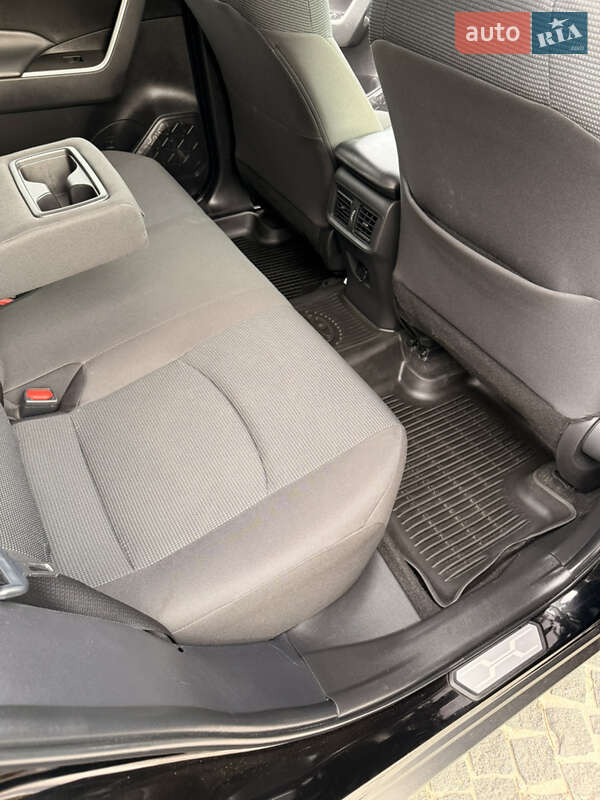 Внедорожник / Кроссовер Toyota RAV4 PHEV 2022 в Днепре фото 11 Внедорожник / Кроссовер Toyota RAV4 PHEV 2022 в Днепре