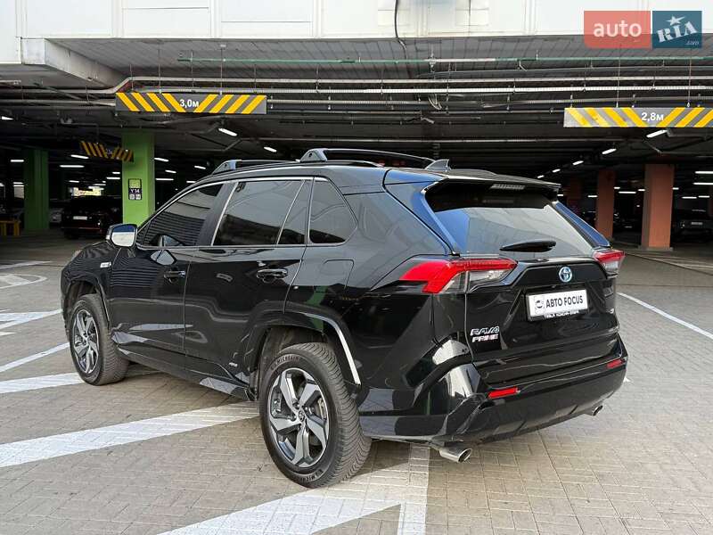 Внедорожник / Кроссовер Toyota RAV4 PHEV 2021 в Киеве фото 5 Внедорожник / Кроссовер Toyota RAV4 PHEV 2021 в Киеве