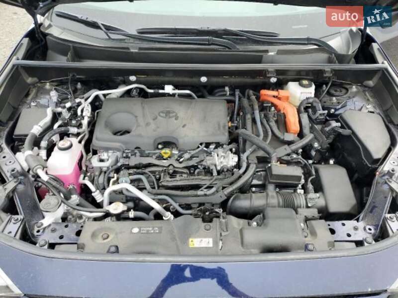 Внедорожник / Кроссовер Toyota RAV4 PHEV 2024 в Киеве фото 10 Внедорожник / Кроссовер Toyota RAV4 PHEV 2024 в Киеве
