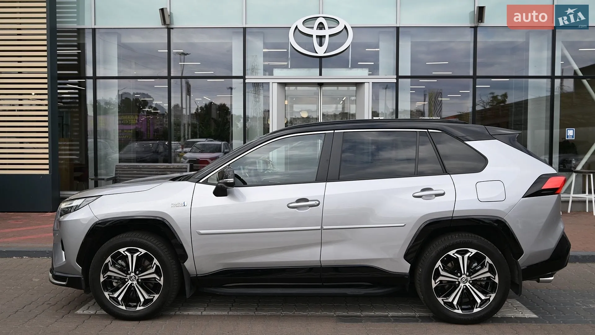 2024 Toyota RAV 4 - мініатюра 3