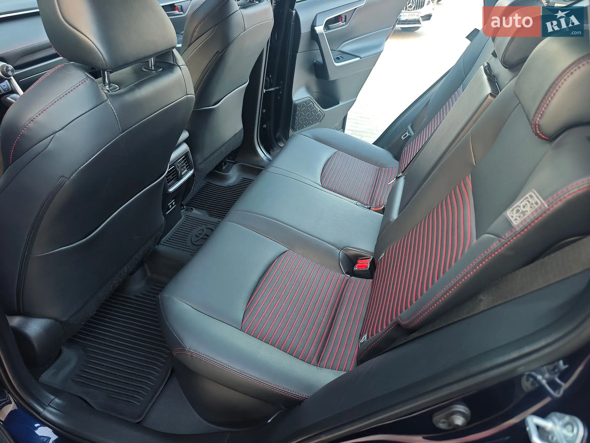 2021 Toyota RAV 4 - мініатюра 23