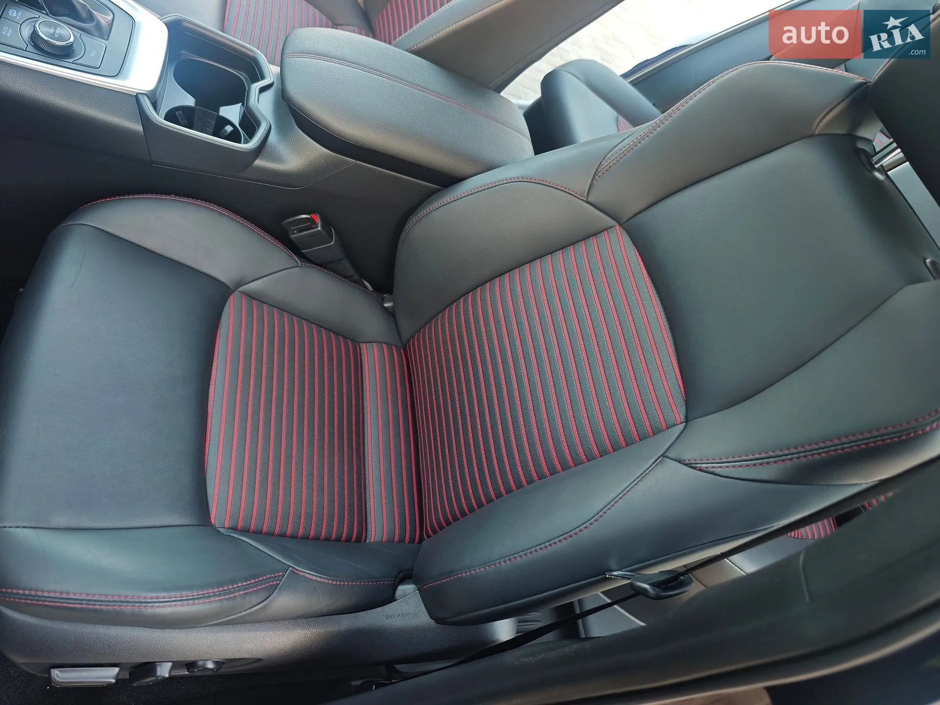 2021 Toyota RAV 4 - мініатюра 18