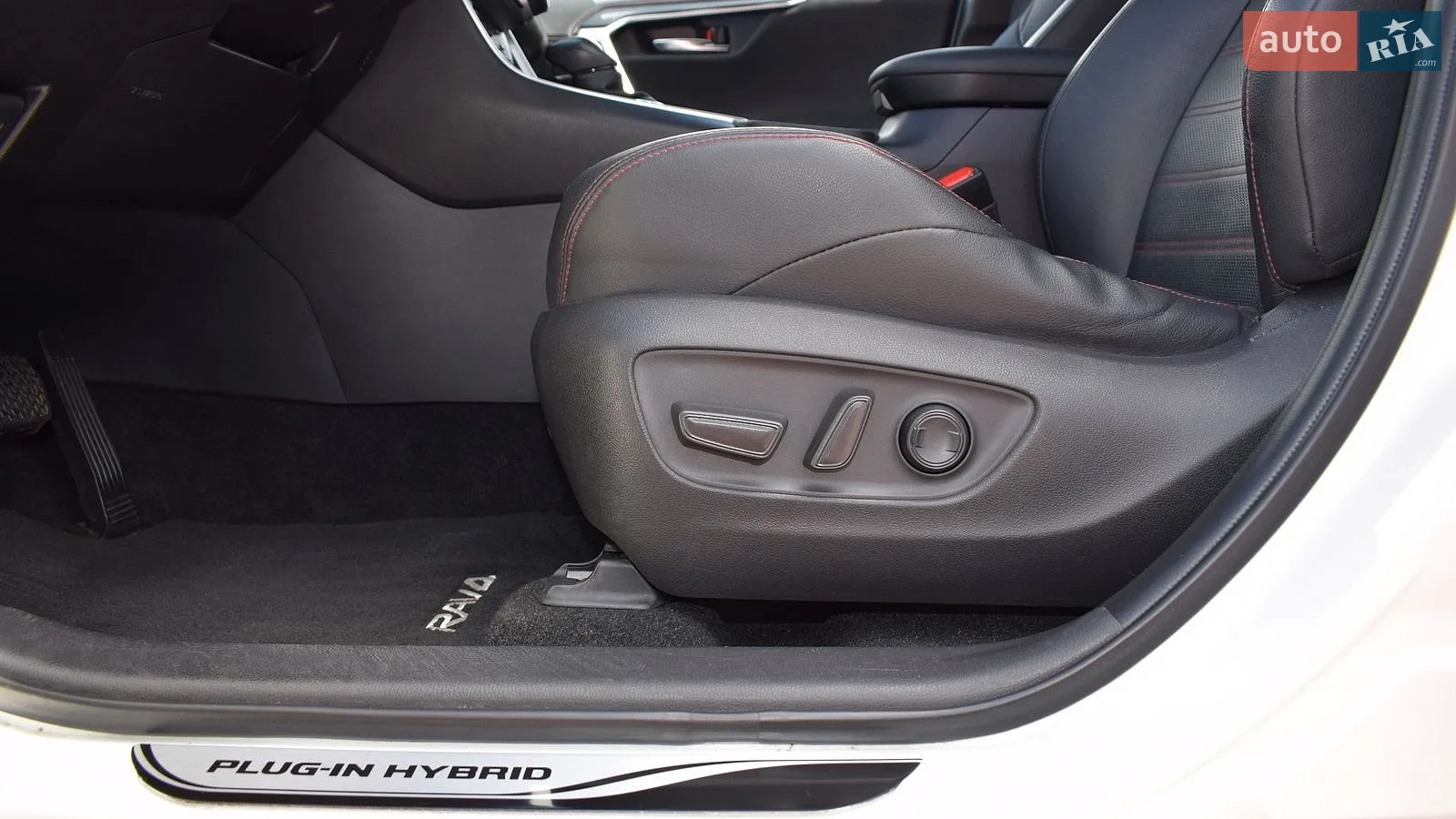 2021 Toyota RAV 4 - мініатюра 23