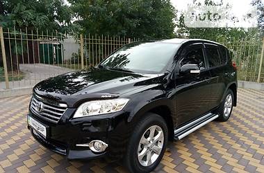 Внедорожник / Кроссовер Toyota RAV4 2011 в Николаеве