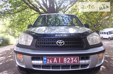 Позашляховик / Кросовер Toyota RAV4 2002 в Чернівцях
