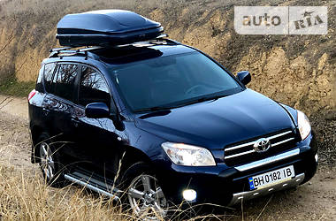 Внедорожник / Кроссовер Toyota RAV4 2008 в Одессе