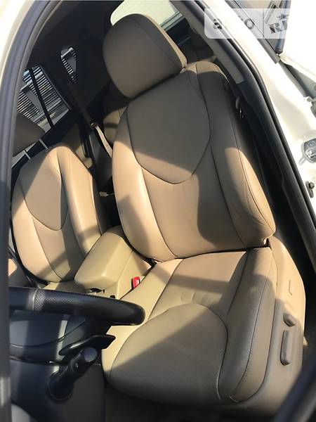 Внедорожник / Кроссовер Toyota RAV4 2013 в Киеве