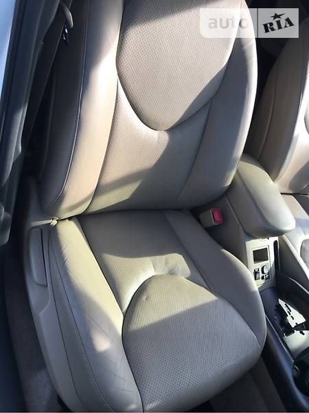 Внедорожник / Кроссовер Toyota RAV4 2013 в Киеве
