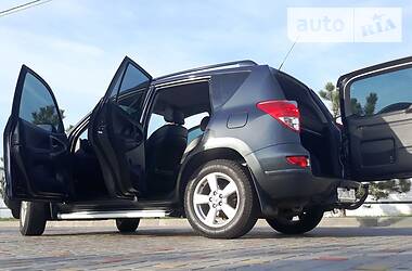 Внедорожник / Кроссовер Toyota RAV4 2007 в Измаиле