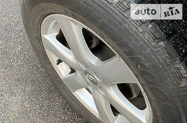 Позашляховик / Кросовер Toyota RAV4 2008 в 