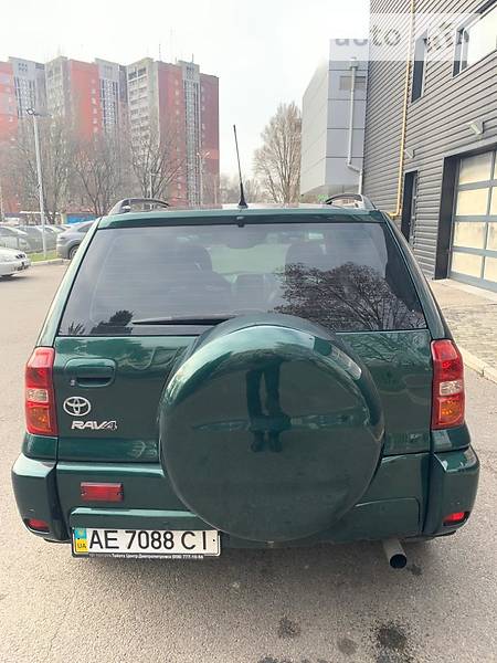 Позашляховик / Кросовер Toyota RAV4 2005 в Дніпрі