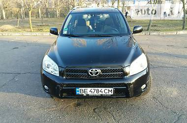 Позашляховик / Кросовер Toyota RAV4 2005 в Миколаєві