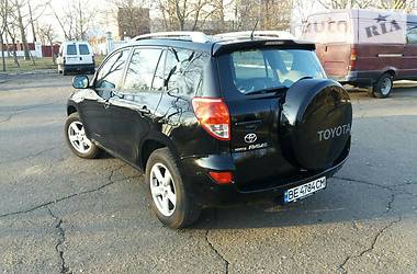 Позашляховик / Кросовер Toyota RAV4 2005 в Миколаєві