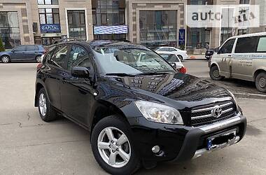 Внедорожник / Кроссовер Toyota RAV4 2007 в Киеве