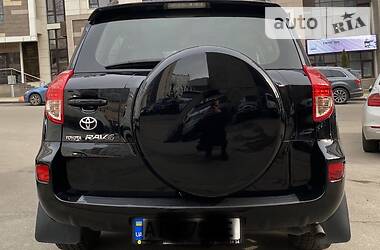 Внедорожник / Кроссовер Toyota RAV4 2007 в Киеве