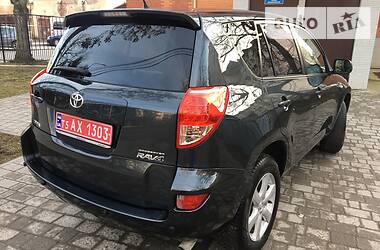 Внедорожник / Кроссовер Toyota RAV4 2008 в Тернополе