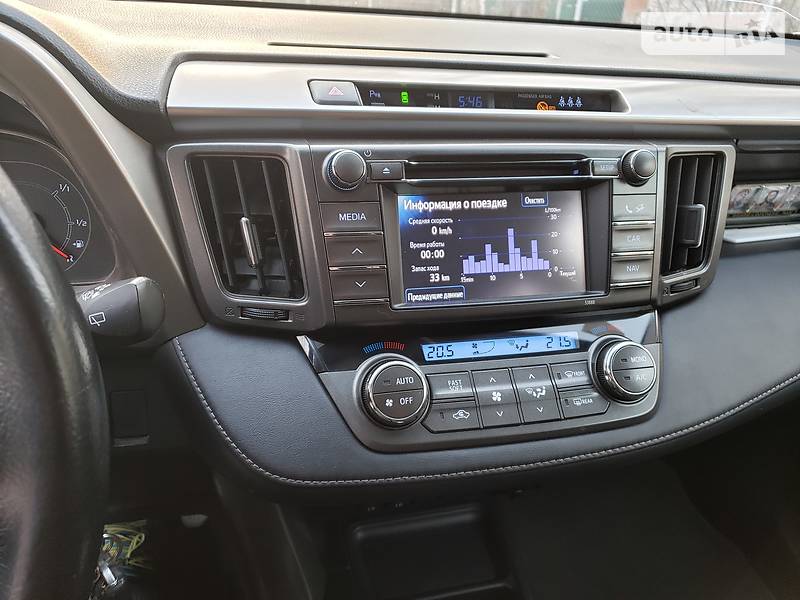 Позашляховик / Кросовер Toyota RAV4 2013 в Хмельницькому