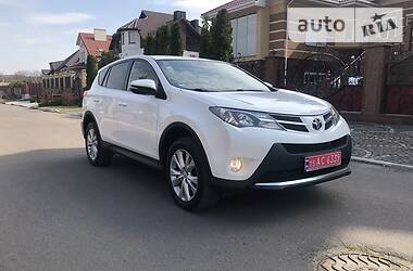 Позашляховик / Кросовер Toyota RAV4 2014 в 
