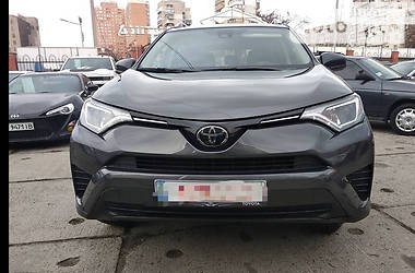 Внедорожник / Кроссовер Toyota RAV4 2018 в Одессе