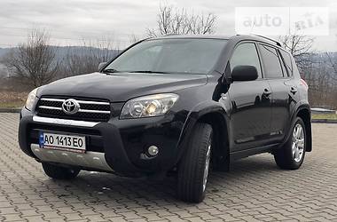 Позашляховик / Кросовер Toyota RAV4 2009 в 
